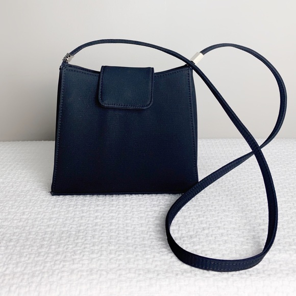 Handbags - Y2K vintage 2000s guess mini purse